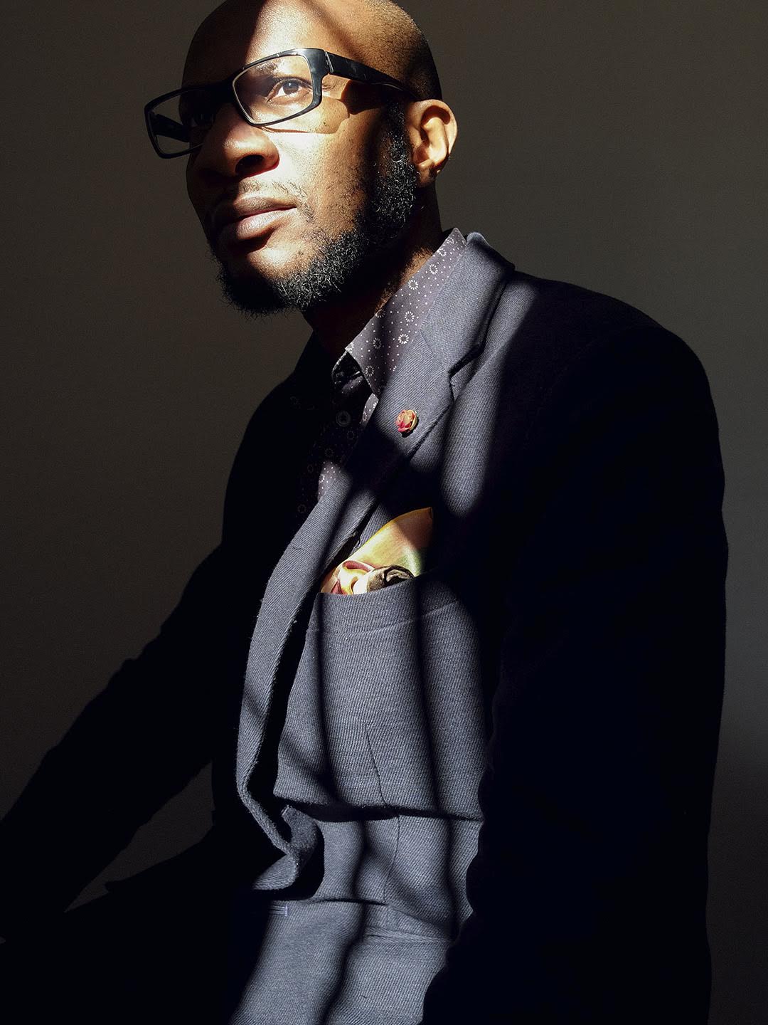 bio : TEJU COLE1080 x 1440